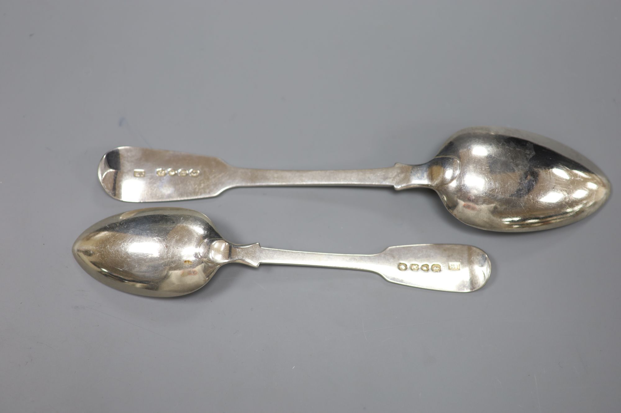 A set of six early Victorian silver fiddle pattern table spoons and six dessert spoons, James Beebe, London, 1846, 21.8oz.